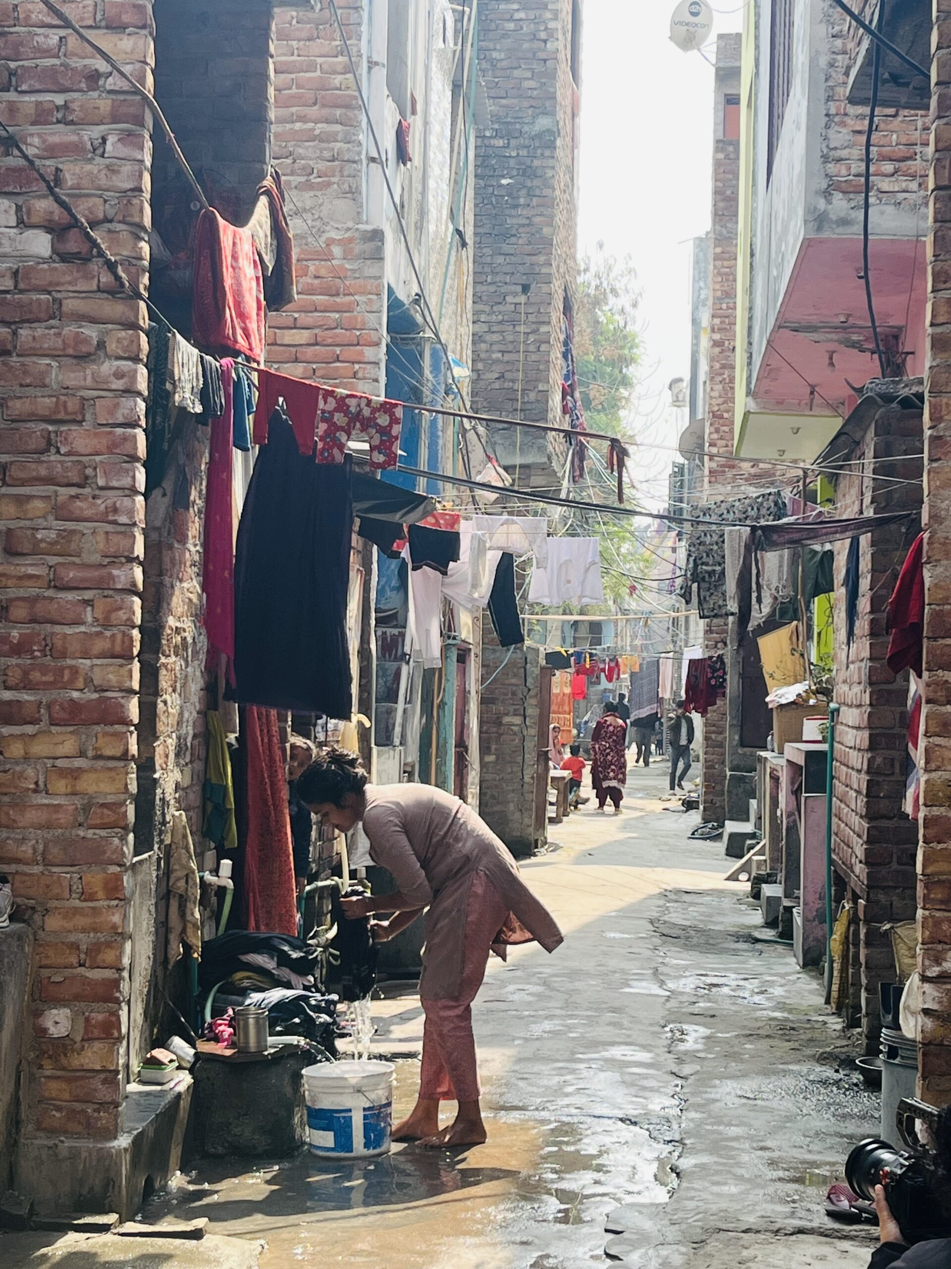 The happy occasion when there is enough water to wash clothes at will. Savda, January 2025. ©Ticketless-Travellers. The happy occasion when there is enough water to wash clothes at will. Savda, January 2025. ©Ticketless-Travellers.